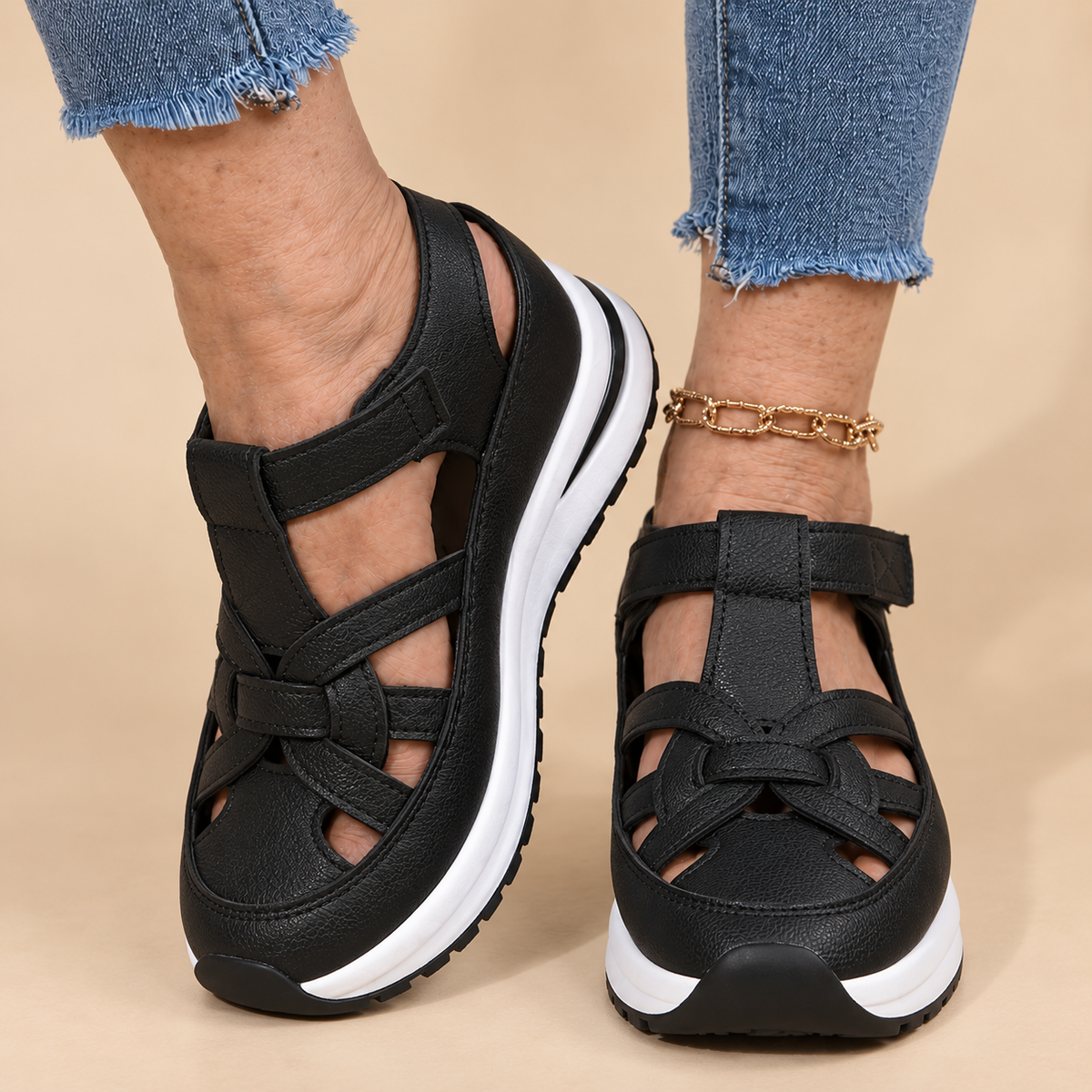 Aveta Everyday Sandals
